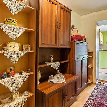 Nice Apartment In Premantura With Wifi Εξωτερικό φωτογραφία